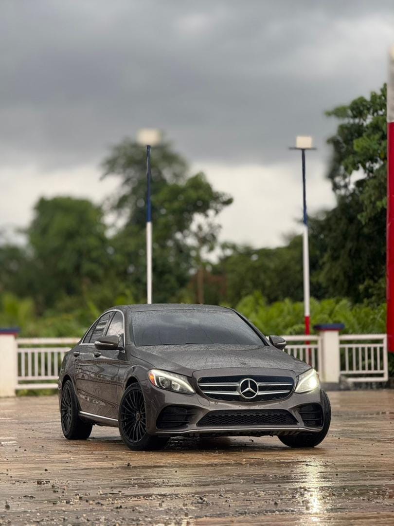 2015 Mercedes Benz C300