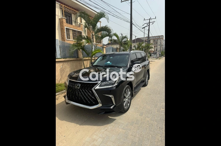 2016 Lexus Lx SPORT