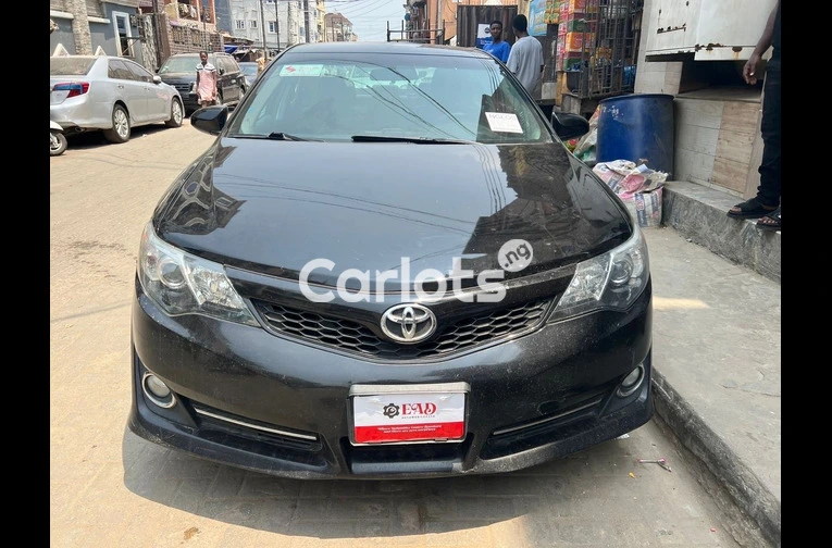 2014 Toyota Camry XLE