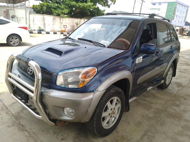 2004 Toyota Rav4 - Image 1