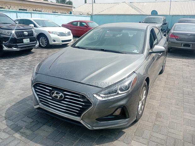 2019 Hyundai Sonata - Image 1