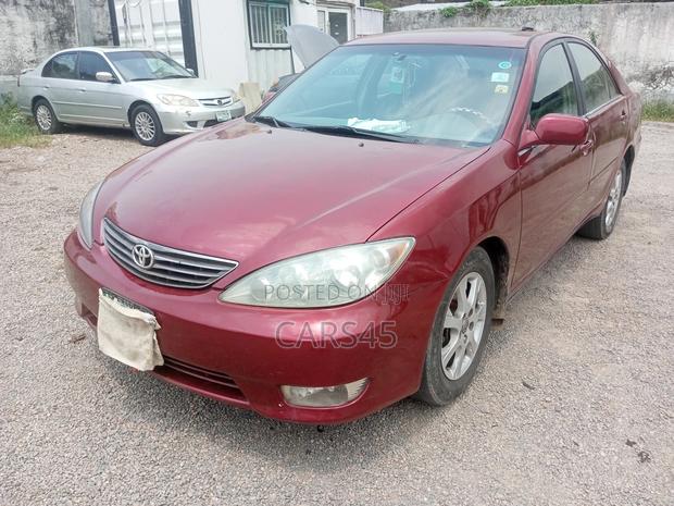 2005 Toyota Camry