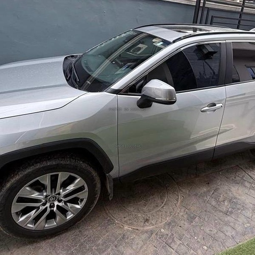 2024 Toyota Rav 4 XLE