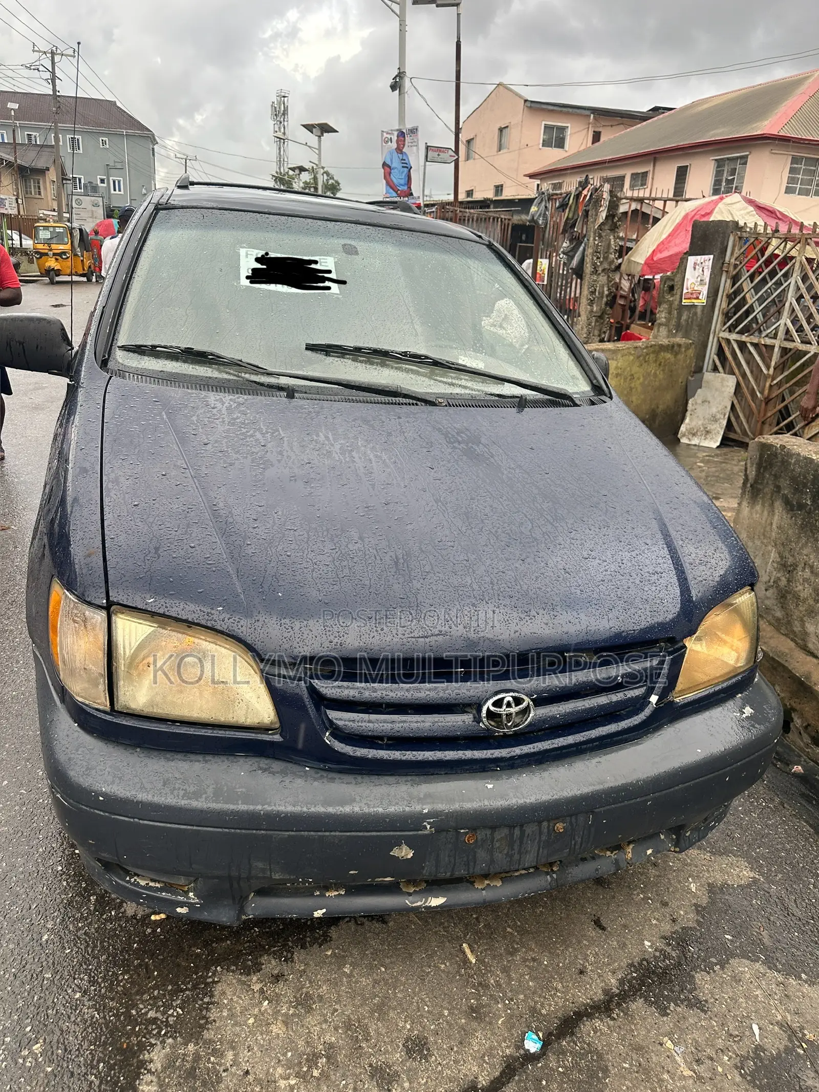 2001 Toyota Sienna LE