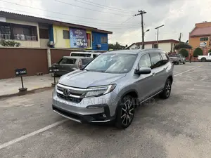 2019 Honda Pilot TOURING - Image 1