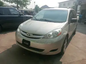 2007 Toyota Sienna