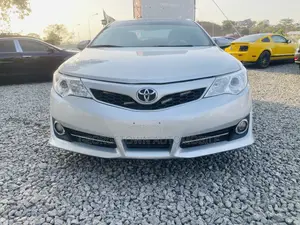2013 Toyota Camry SE - Image 1