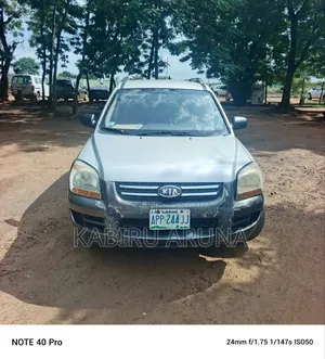 2007 Kia Sportage - Image 1