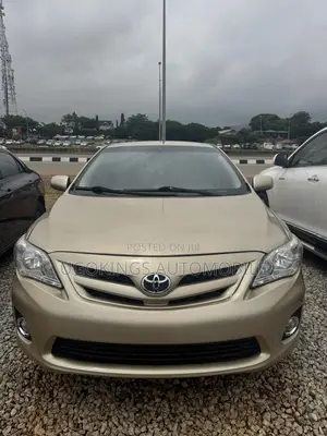 2013 Toyota Corolla LE