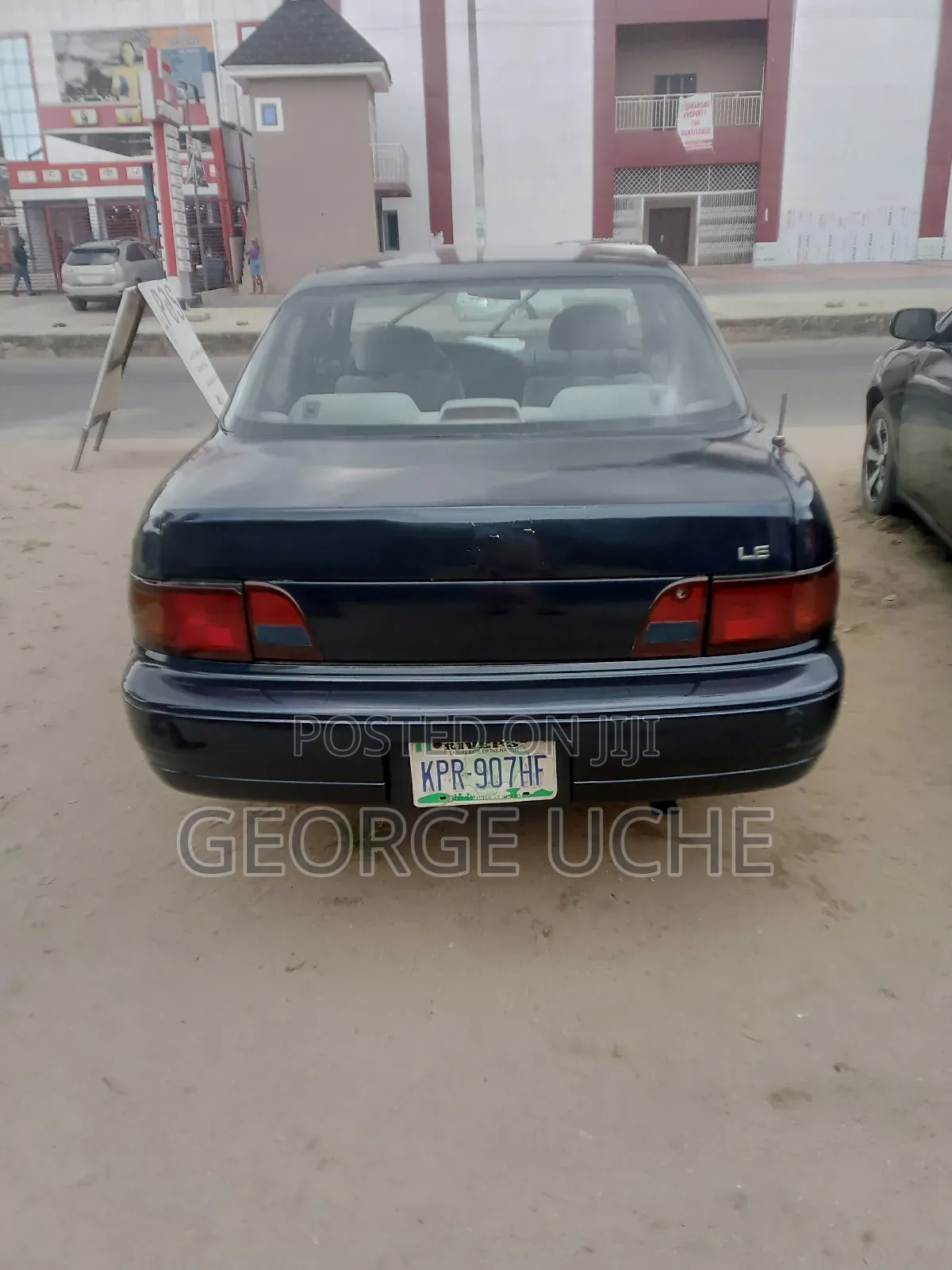 1996 Toyota Camry LE Sedan