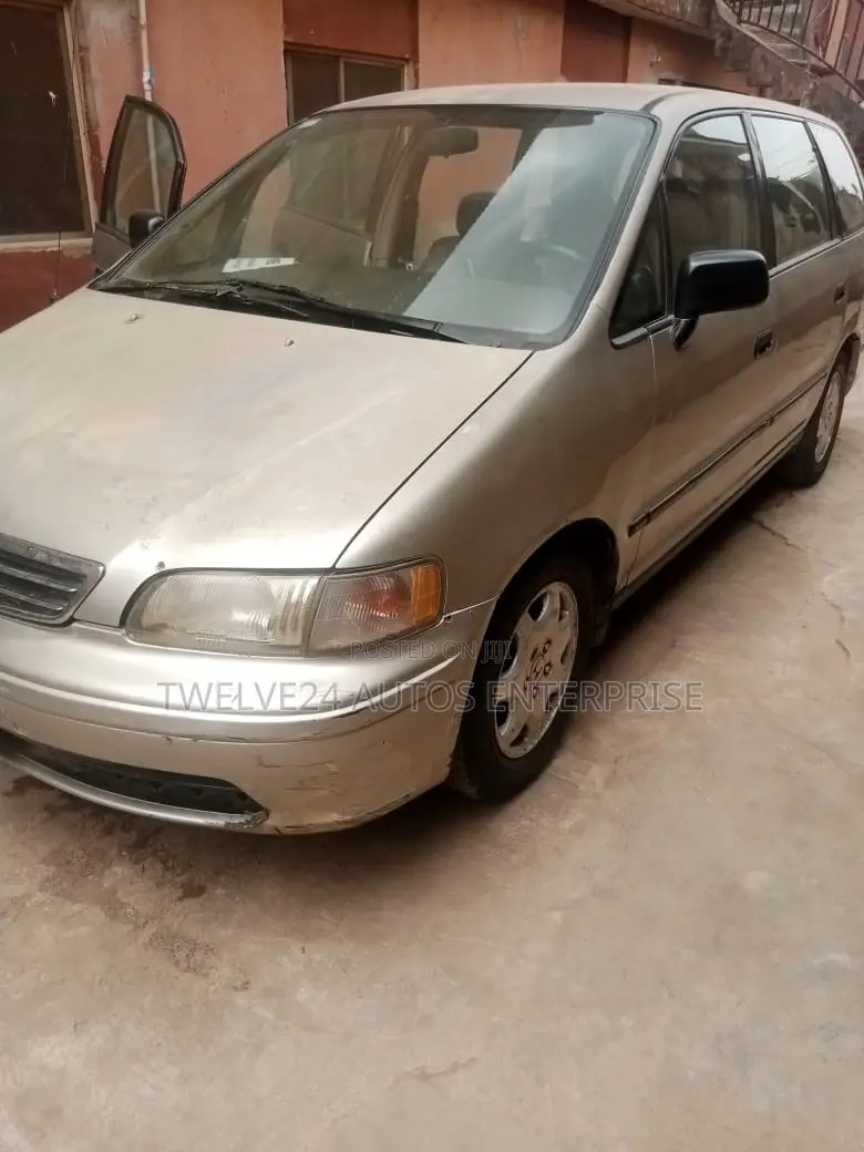 1998 Honda Odyssey