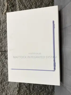 New Laptop Apple MacBook Air 2025 M4 15-Inch 16GB Apple M4 SSD 256GB